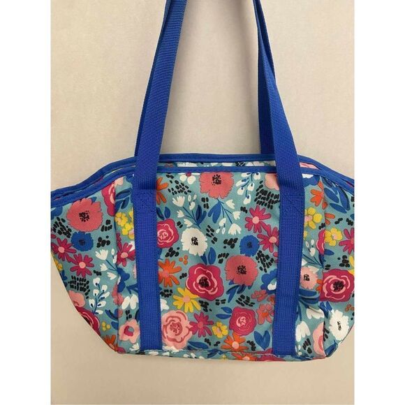 Blue flowers lunch tote 14x8” zipper insulated bag - Picture 2 of 7